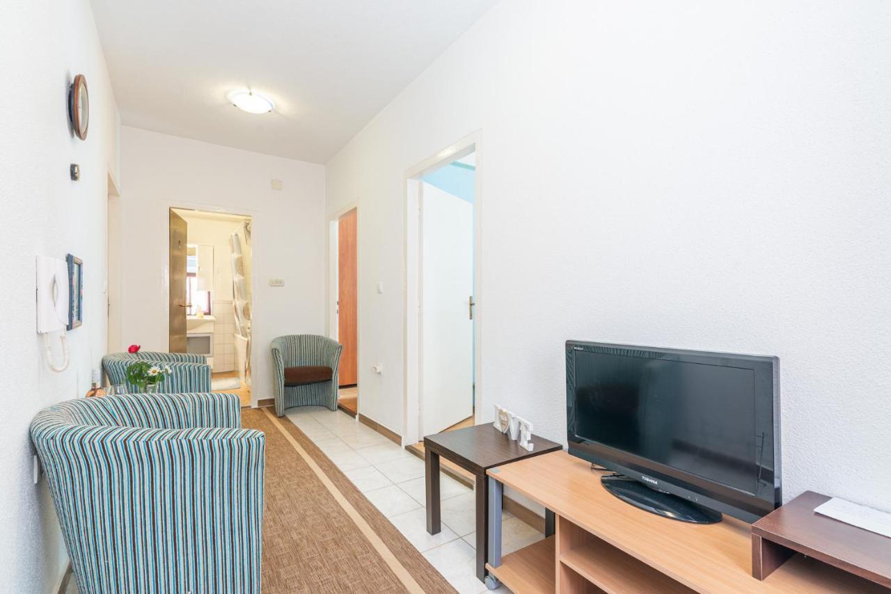 Apartman Knezevic Apartment Opric Exterior photo