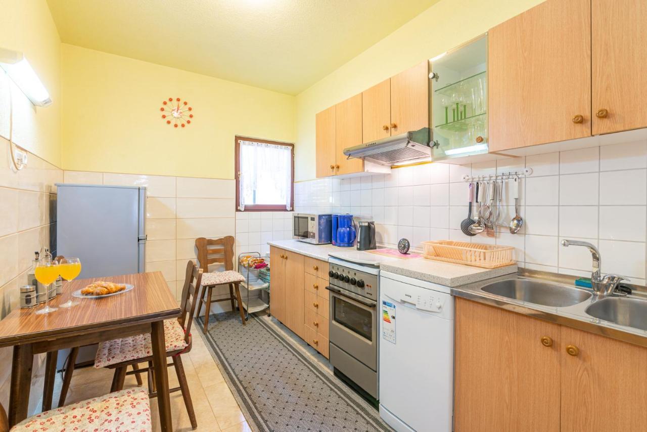 Apartman Knezevic Apartment Opric Exterior photo